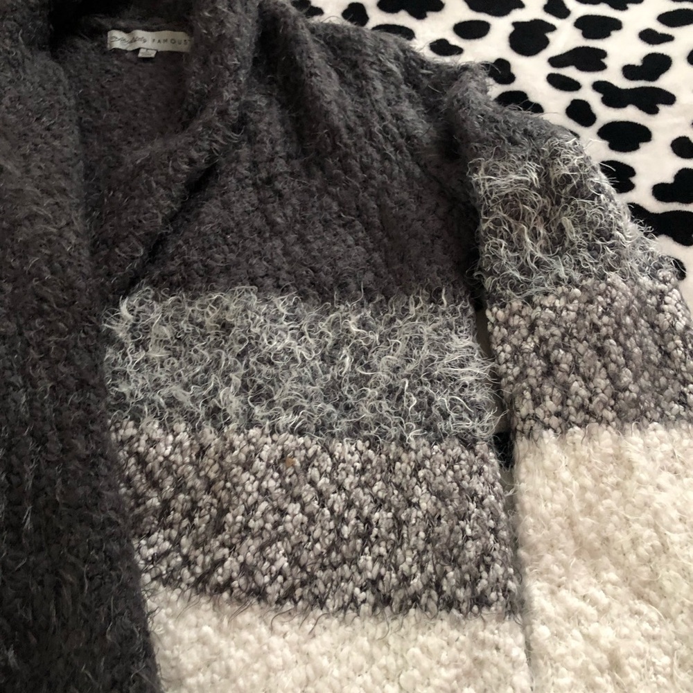 Cardigan - Picture 4 of 4